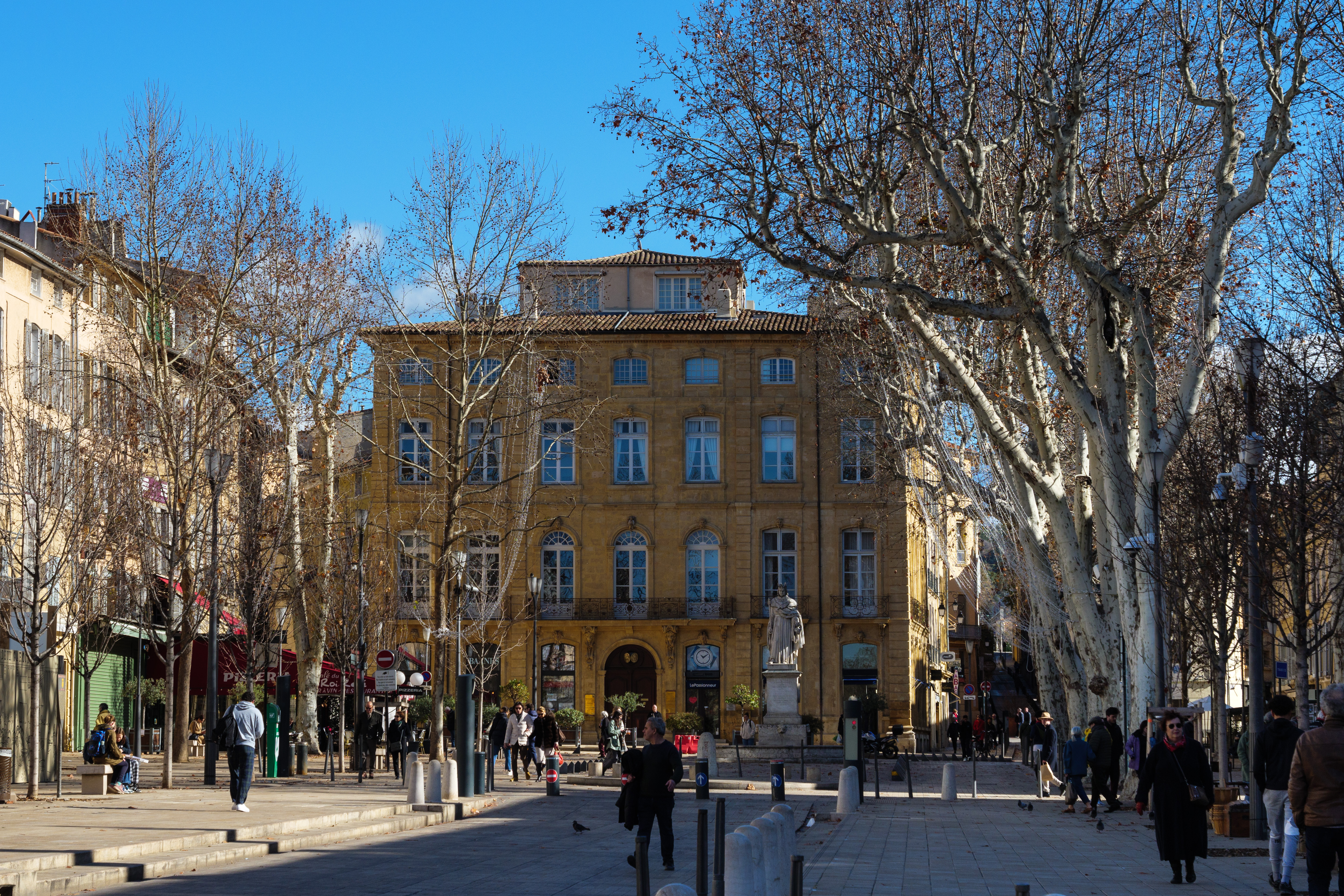 Cours Mirabeau